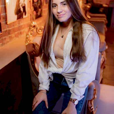 gallery item